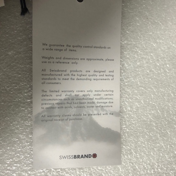 SWISS BRAND ACTIVEWEAR-size ~ medium - Picture 11 of 12